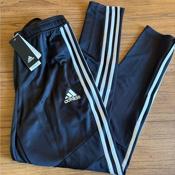 NWT:Adidas Men’s Small Black Aeroready Football/Workout Pants In Regular Length - Picture 1 of 7